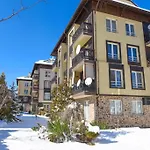Apartamento апартамент-студио б4-4-1 божурленд