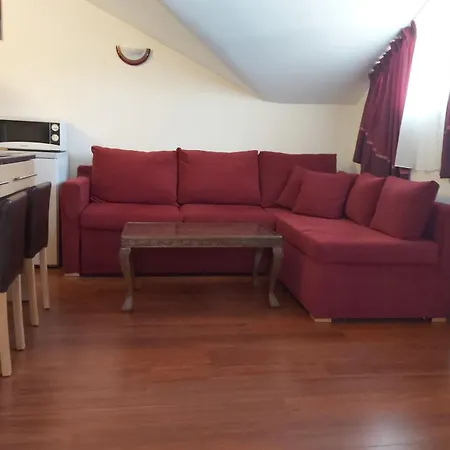 апартамент-студио б4-4-1 божурленд * Bansko