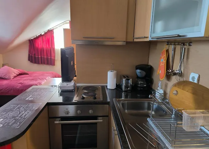 апартамент-студио б4-4-1 божурленд * Bansko